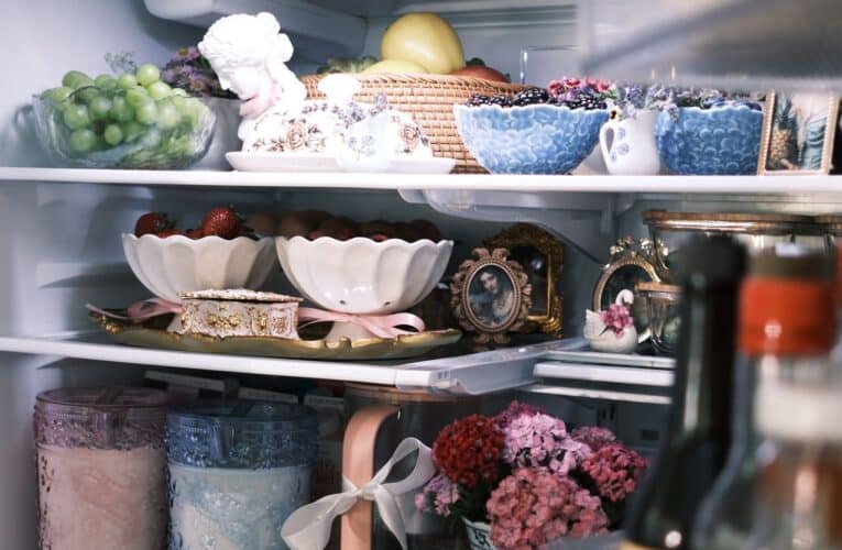 ‘Fridgescaping’: La inquietante tendencia de redes que convierte la nevera en una pieza de decoración