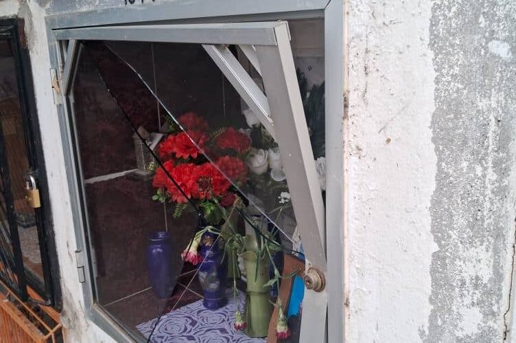Vandalismo en el Cementerio de Vallenar: Nichos destruidos y dolor entre las familias